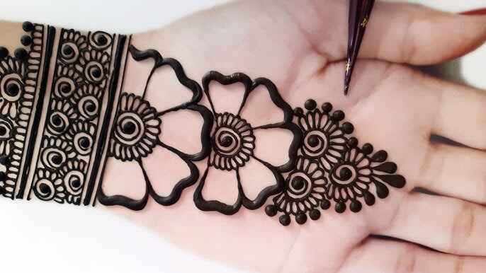 Royal Front Hand Mehndi Designs