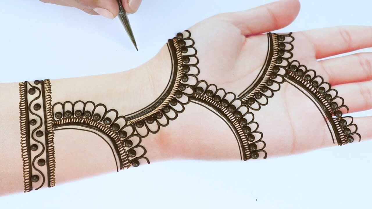 Easy Arabic Mehndi Design