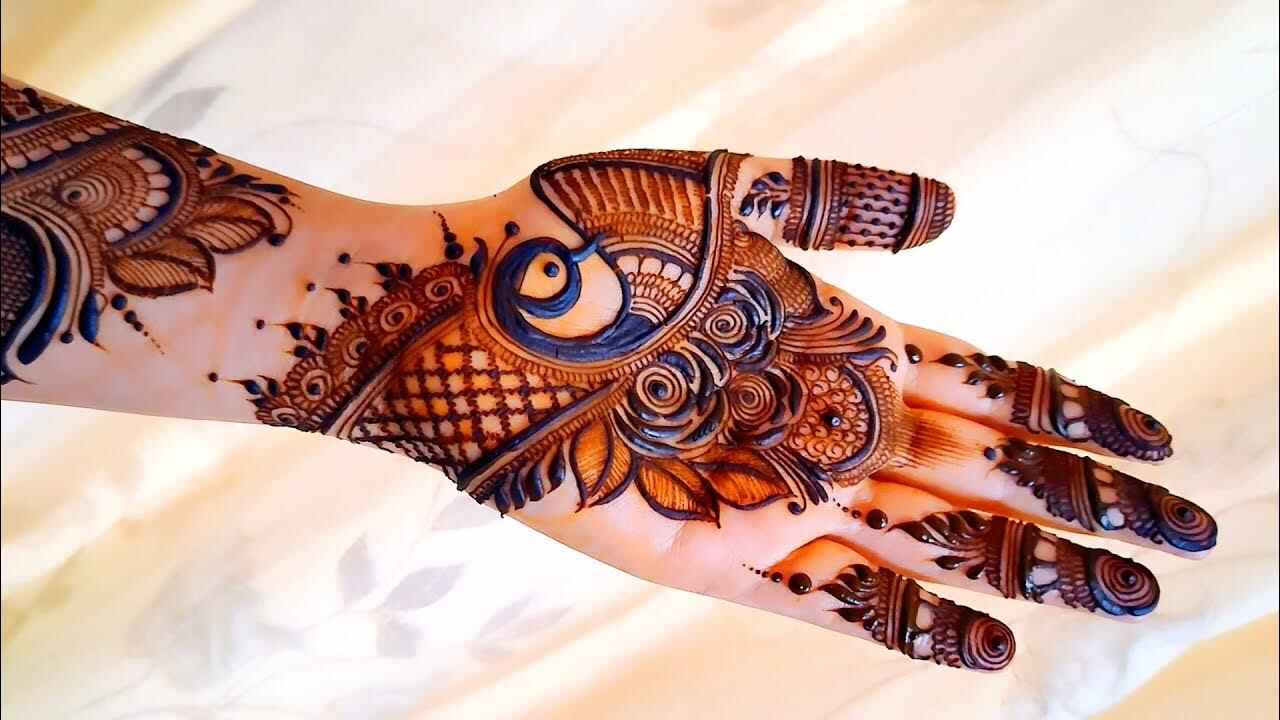 Royal Front Hand Mehndi Designs